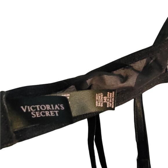 Black Leather & Mesh Balconet Victoria Secret Bra. Like New‼️‼️ - Picture 5 of 5